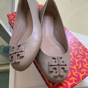 TORY BURCH BALLET FLATS